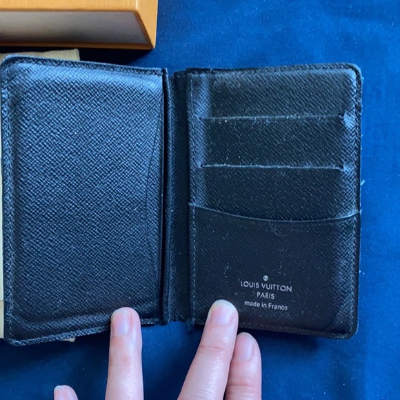 Authentic Louis Vuitton wallet - Picture 4 of 7